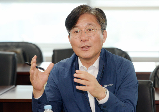 성윤모 산업통상자원부 장관. <산업통상자원부 제공>